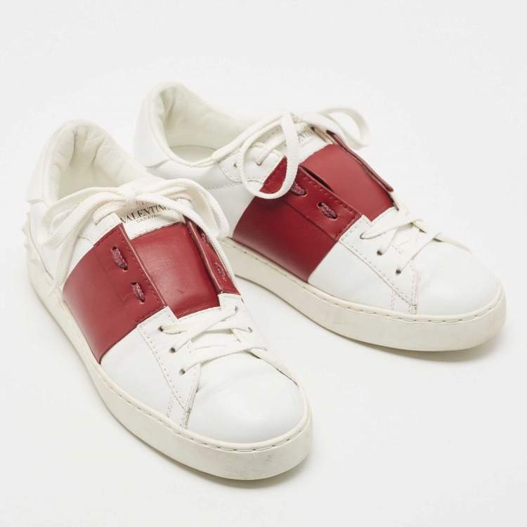 Pre Owned Valentino White Leather Rockstud Low Top Sneakers Size 38