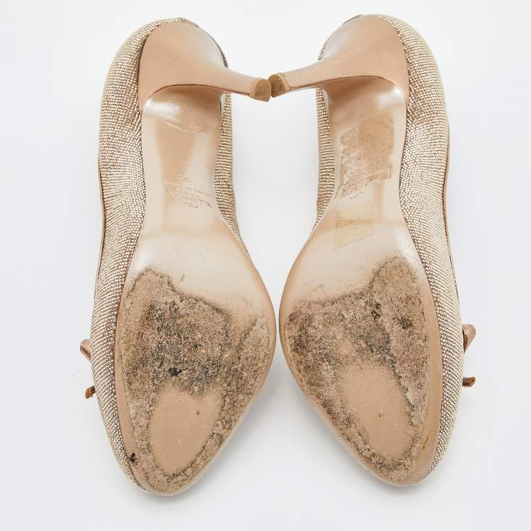 Pre Owned Valentino Pink Leather Crystal Embellished Pumps Size 39