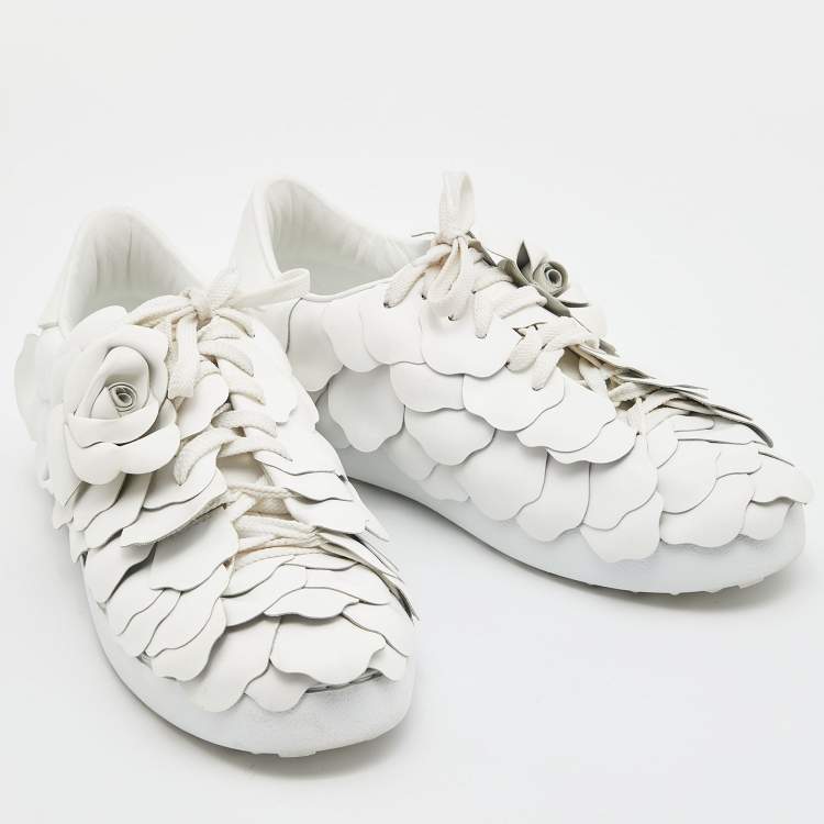 Pre Owned Valentino White Leather Atelier 03 Rose Edition Sneakers Size 37