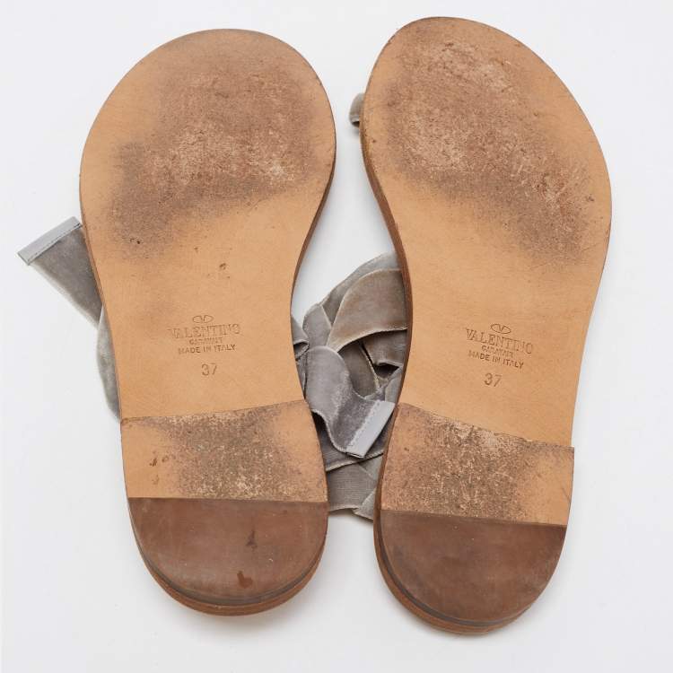 Pre Owned Valentino Grey Velvet Ankle Wrap Flat Sandals Size 37