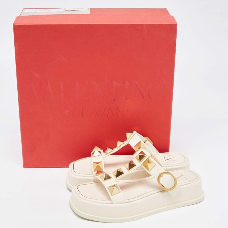 Pre Owned Valentino Cream Leather Roman Stud Flat Slides Size 36
