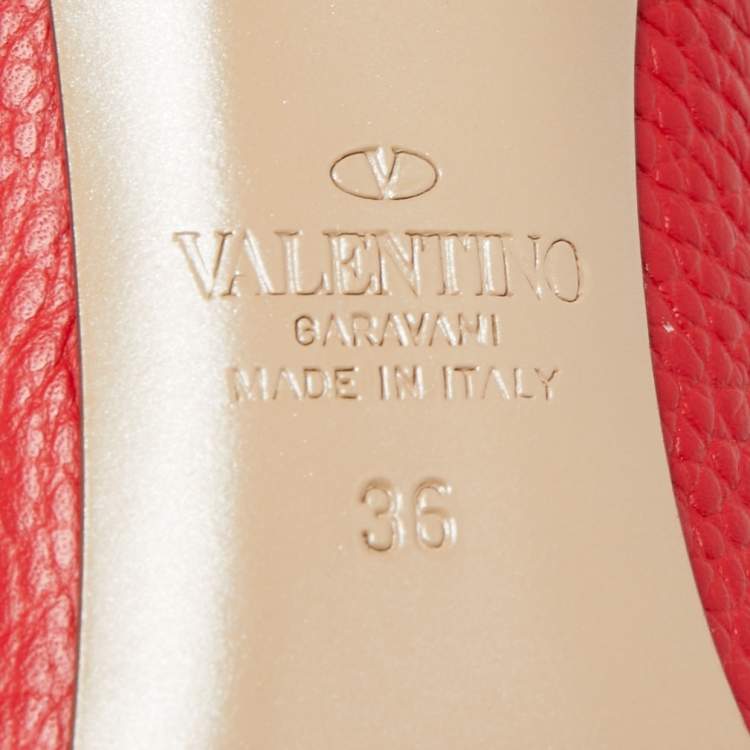 Pre Owned Valentino Red Leather Rockstud Pumps Size 36