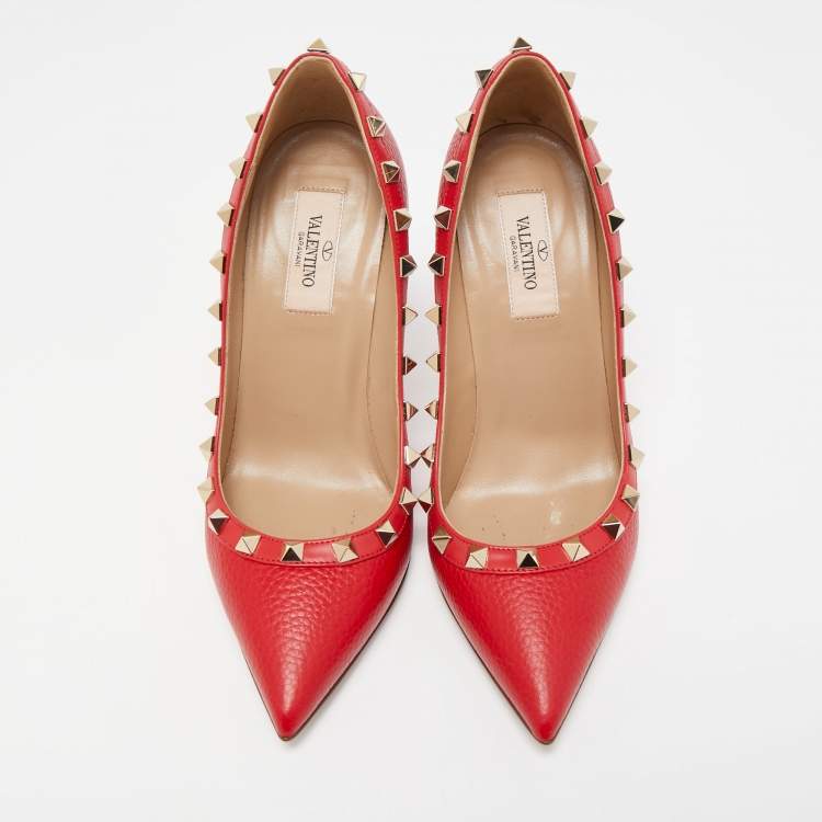 Pre Owned Valentino Red Leather Rockstud Pumps Size 36