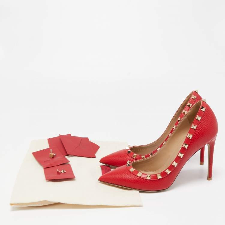 Pre Owned Valentino Red Leather Rockstud Pumps Size 36