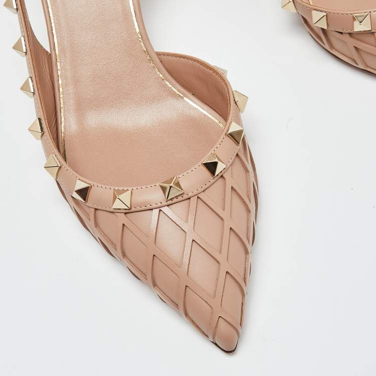 Pre Owned Valentino Beige Leather Rockstud Slingback  Pumps Size 38.5
