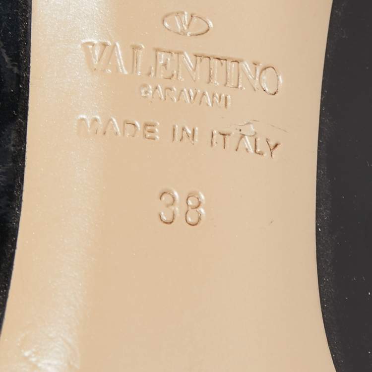 Pre Owned Valentino Black/Beige Leather and Patent  Rockstud  Pumps Size 38