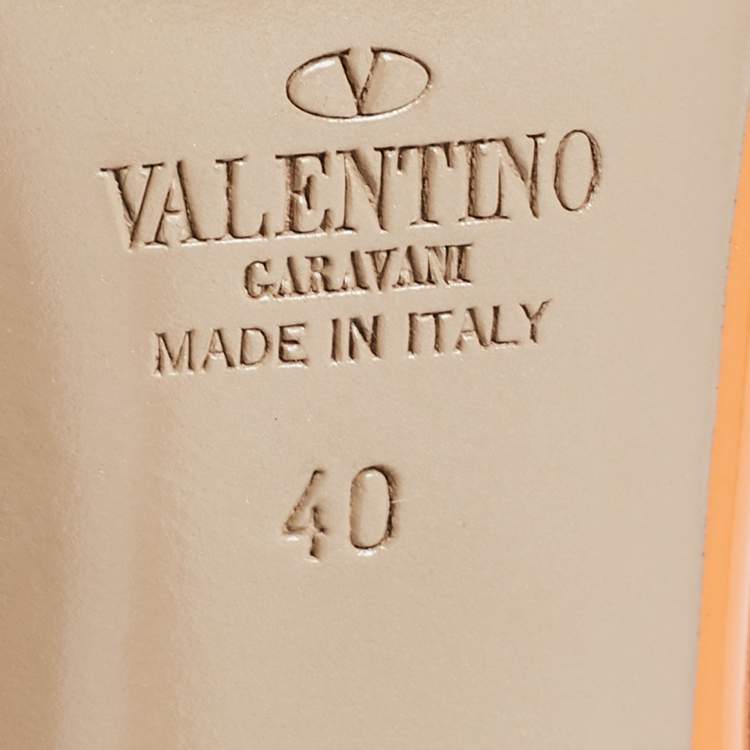 Pre Owned Valentino Orange Patent Leather Rockstud Strappy Pointed Toe Pumps Size 40