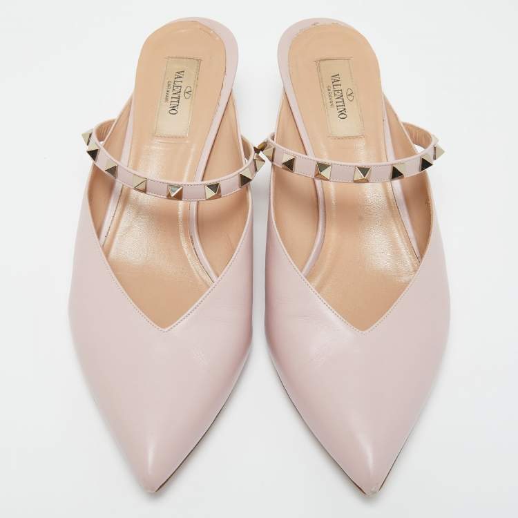 Pre Owned Valentino Pink Leather Rockstud Mules Size 40
