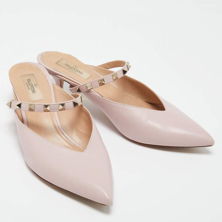 Pre Owned Valentino Pink Leather Rockstud Mules Size 40
