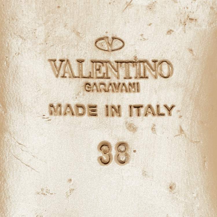 Pre Owned Valentino Cream Leather and Patent Rockstud Ballet Flats Size 38