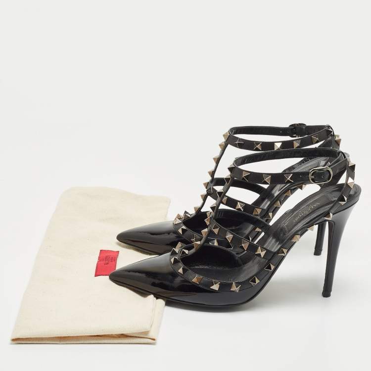 Pre Owned Valentino Black Patent and Leather Rockstud Pumps Size 39