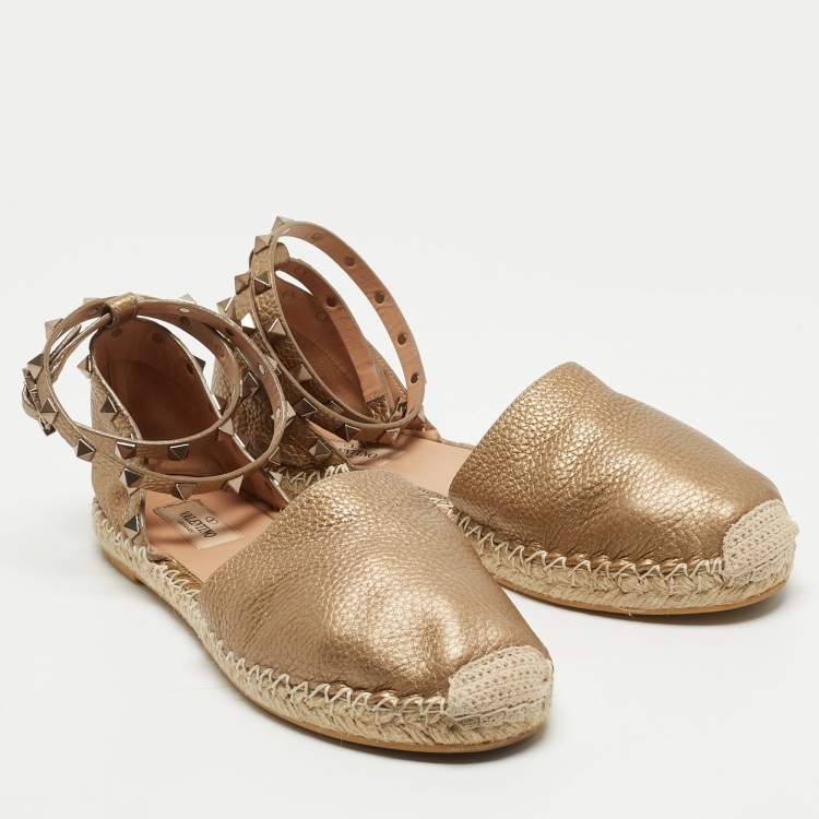 Pre Owned Valentino Metallic Brown Leather Rockstud Ankle Wrap Espadrille Flat Sandals Size 40