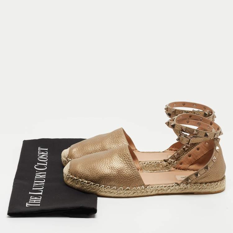 Pre Owned Valentino Metallic Brown Leather Rockstud Ankle Wrap Espadrille Flat Sandals Size 40