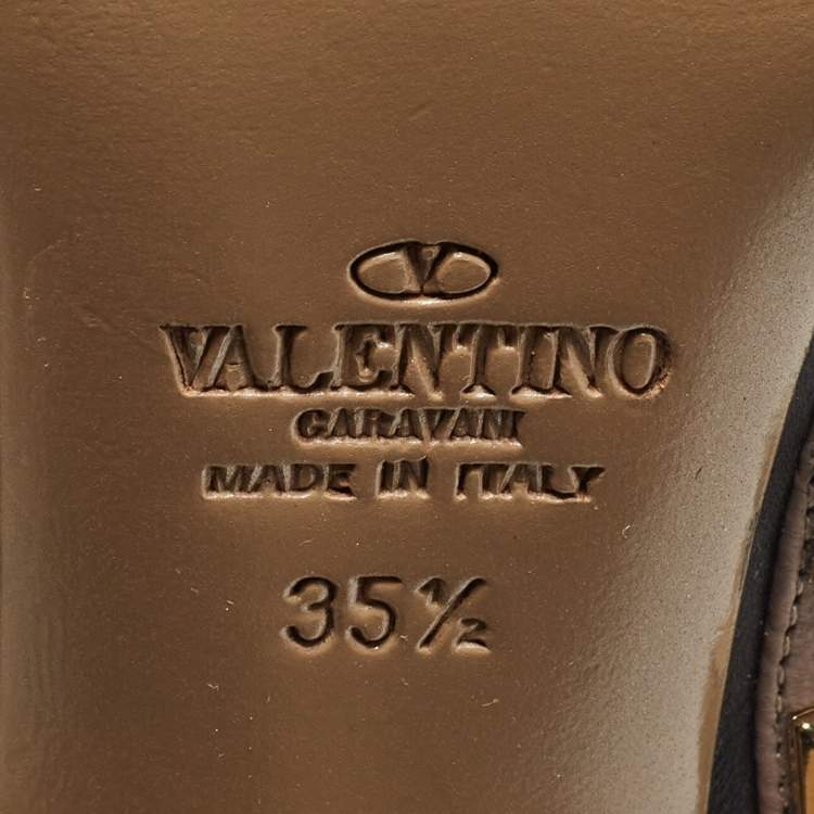 Pre Owned Valentino Black/Beige Leather Rockstud Strappy Pointed Toe Pumps Size 35.5