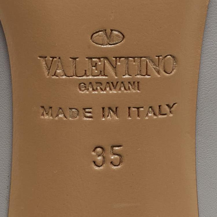 Pre Owned Valentino Grey/Beige Leather Rockstud Pointed Toe Pumps Size 35