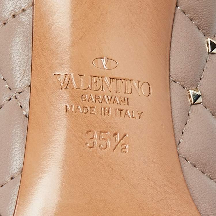 Pre Owned Valentino Beige Quilted Leather Rockstud Embellished Pointed Toe Pumps Size 35.5