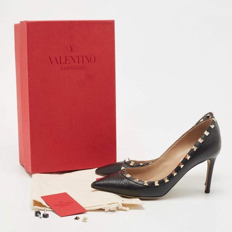Pre Owned Valentino Black Leather Rockstud Pumps Size 38
