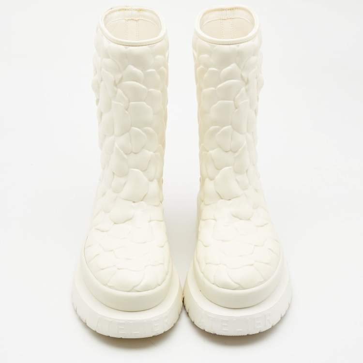 Pre Owned Valentino White Rubber 03 Rose Edition Atelier Mid Calf Boots Size 39