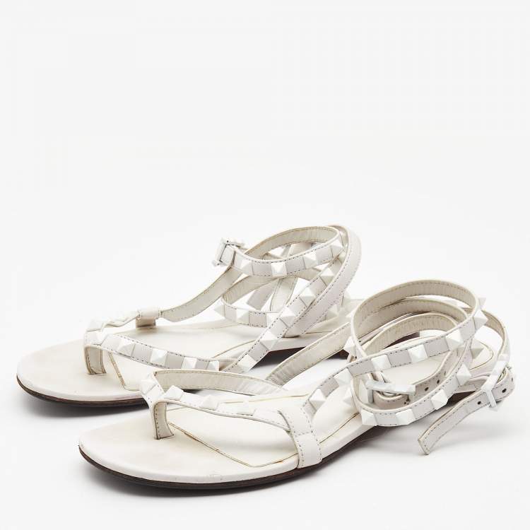 Roman Stud Calfskin Slide Sandal 60 Mm for Woman in Light Ivory | Valentino  US