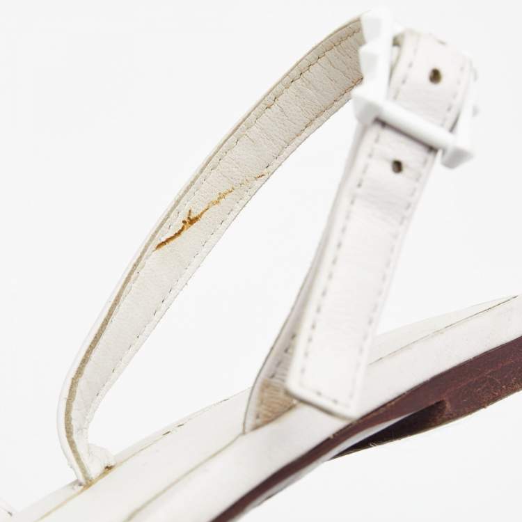 Pre Owned Valentino White Leather Rockstud Ankle Strap Flat Sandals Size 36
