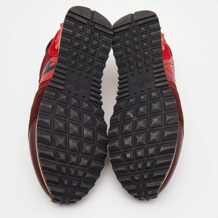 مملوكة مسبقًا Valentino Red Leather and Canvas Rockrunner Low Top Sneakers Size 39.5
