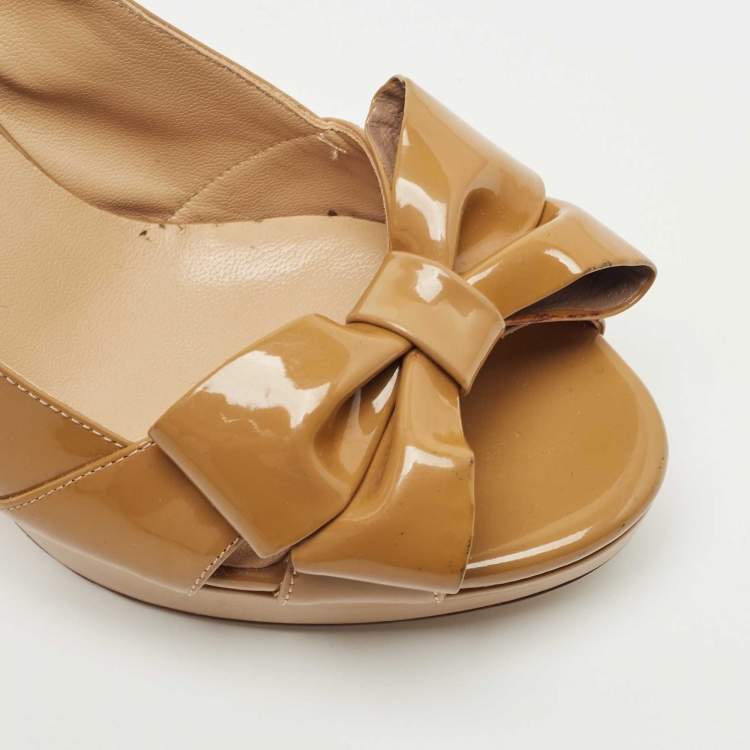 Pre Owned Valentino Beige Patent Leather Bow Platform Slingback Sandals Size 36