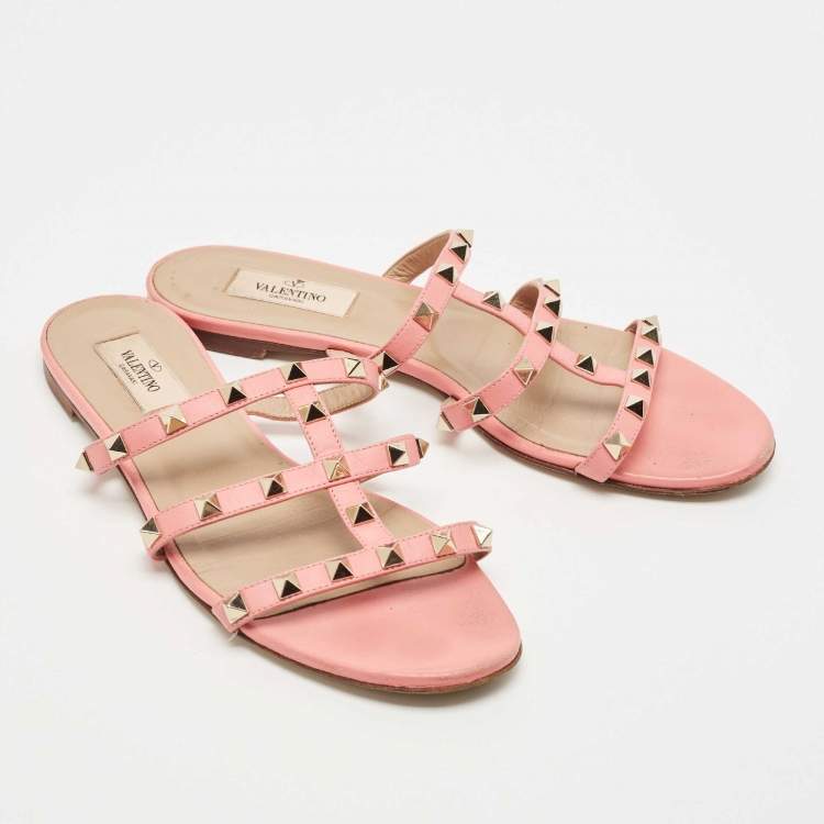 Pre Owned Valentino Pink Leather Rockstud Flat Slides Size 39