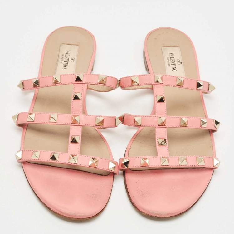 Pre Owned Valentino Pink Leather Rockstud Flat Slides Size 39