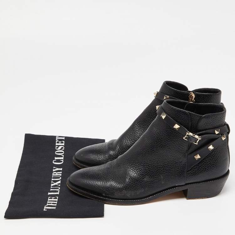 Pre Owned Valentino Black Leather Rockstud Ankle Boots Size 39