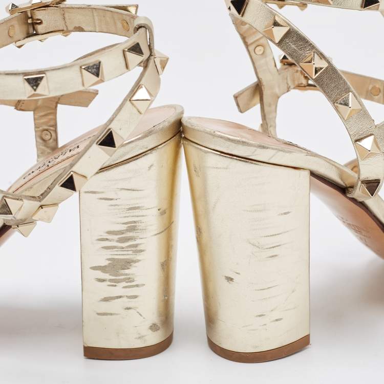 Pre Owned Valentino Gold Leather Rockstud Ankle Strap Sandals Size 37