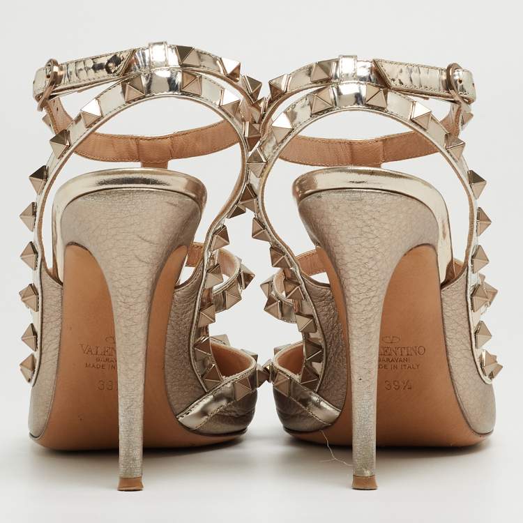 Pre Owned Valentino Metallic Gold Leather Rockstud Embellished Ankle Strap Sandals Size 39.5