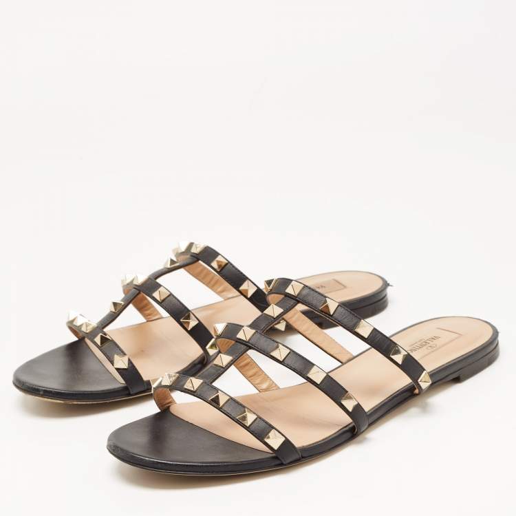 Pre Owned Valentino Black Leather Rockstud Flat Slides Size 39.5