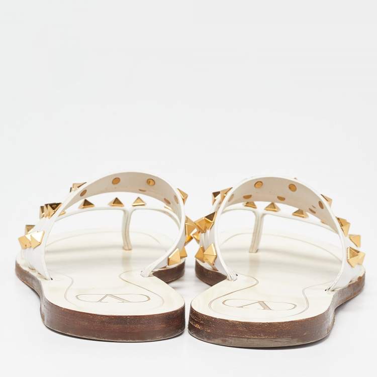 Pre Owned Valentino White Patent Leather Rockstud Flat Slides Size 36.5