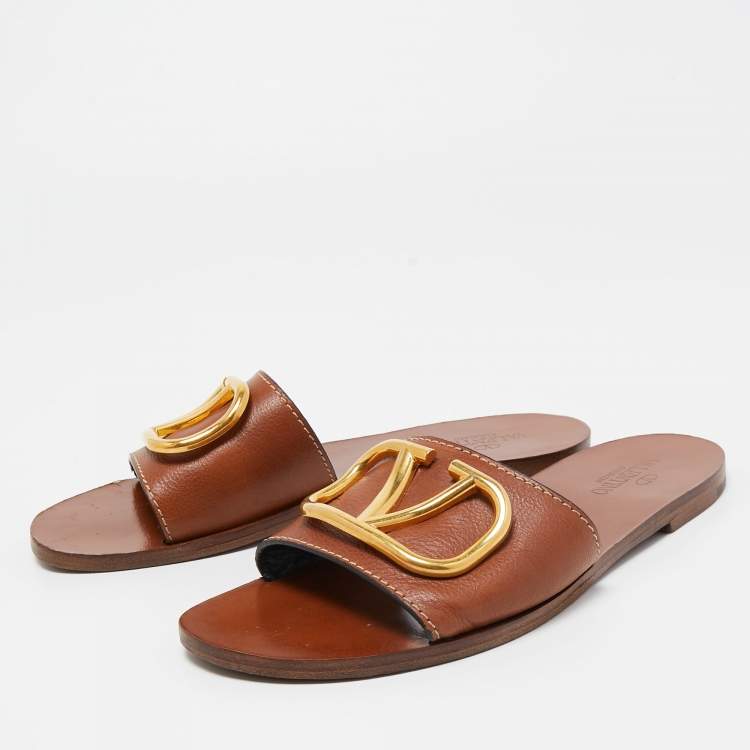 Pre Owned Valentino Brown Leather Escape VLogo Flat Slides Size 37