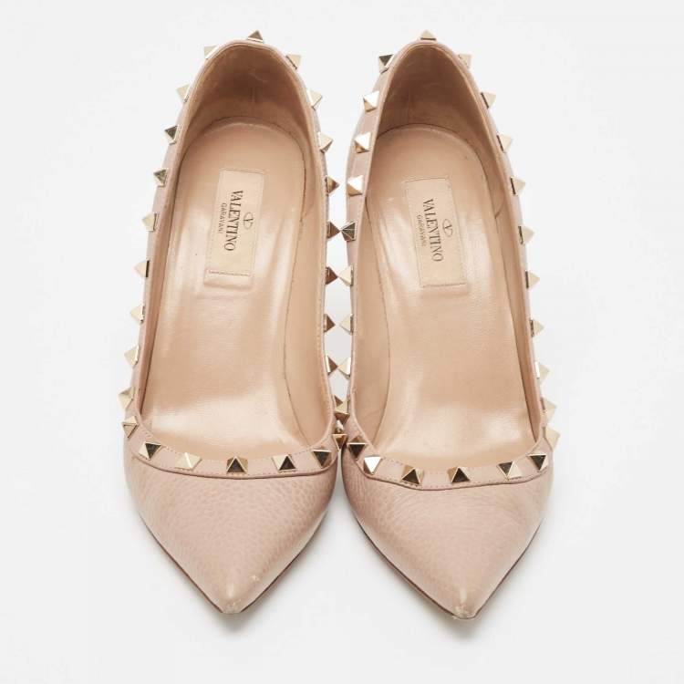 Pre Owned Valentino Beige Leather Rockstud Pumps Size 37.5
