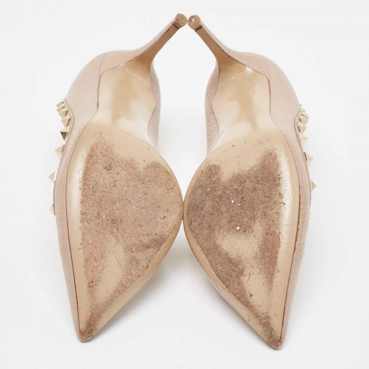 Pre Owned Valentino Beige Leather Rockstud Pumps Size 37.5