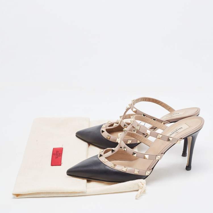 Pre Owned Valentino Black/Dusty Pink Leather Rockstud Mules Size 39