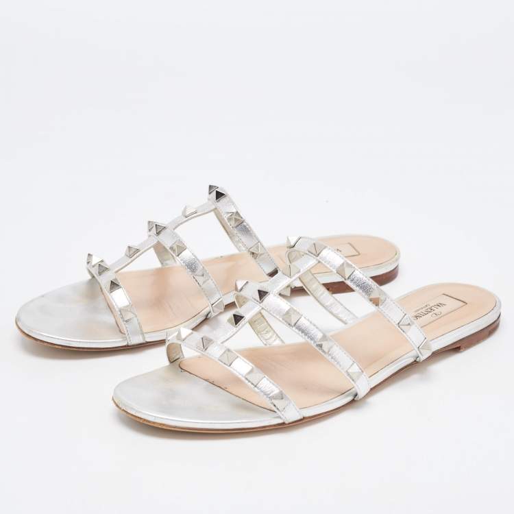 Pre Owned Valentino Silver Leather Rockstud Slide Flats Size 39