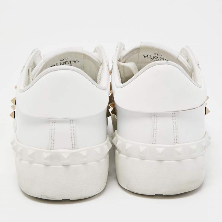 Pre Owned Valentino White Leather Rockstud Low Top Sneakers Size 35.5