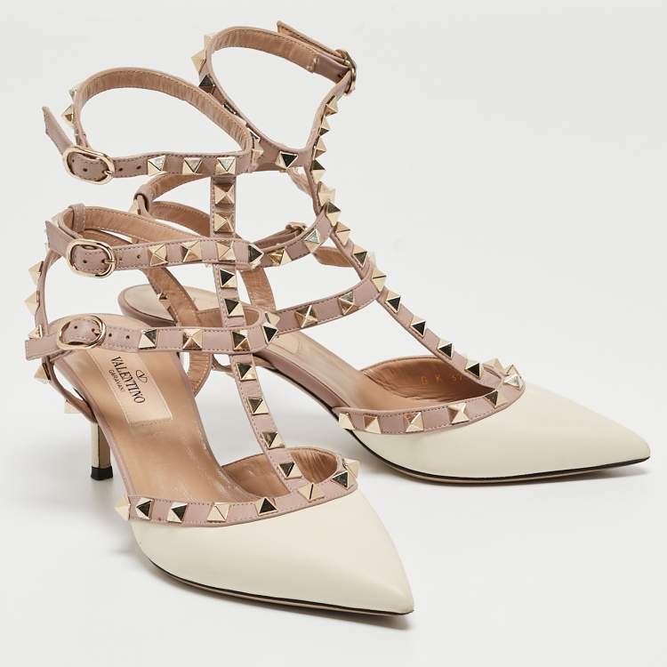 Pre Owned Valentino Off White/Dusty Pink Leather Rockstud Ankle Strap Pumps Size 35
