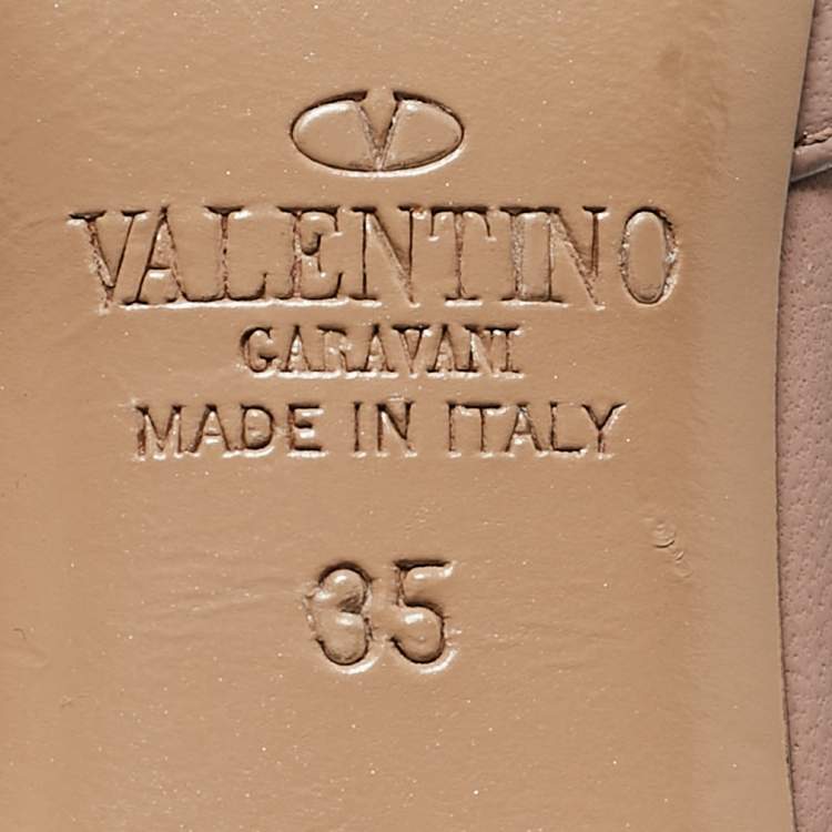 Pre Owned Valentino Off White/Dusty Pink Leather Rockstud Ankle Strap Pumps Size 35