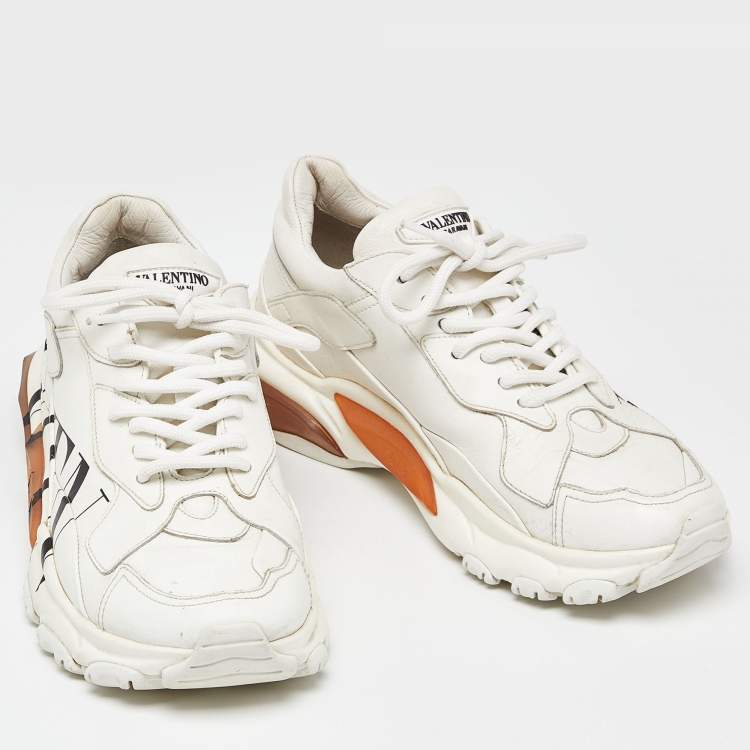مملوكة مسبقًا Valentino White Leather VLTN Bounce Sneakers Size 37.5