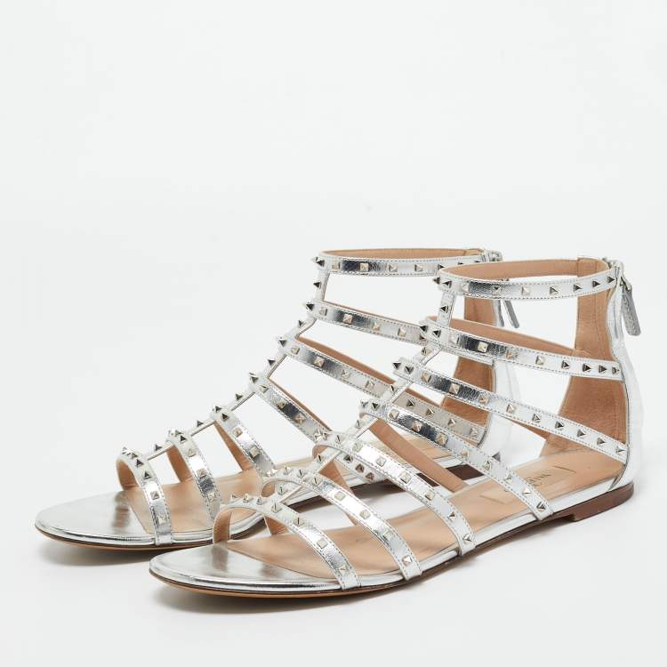Pre Owned Valentino Silver Leather Love Latch Cross Strap Flat Gladiator Sandals Size 39.5