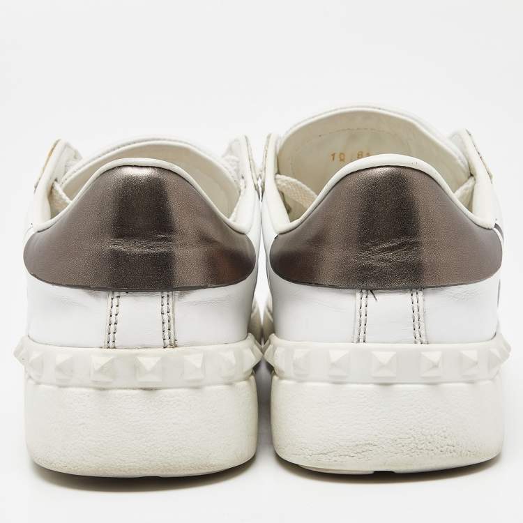 Pre Owned Valentino White/Grey Leather VLTN Rockstud Sneakers Size 38