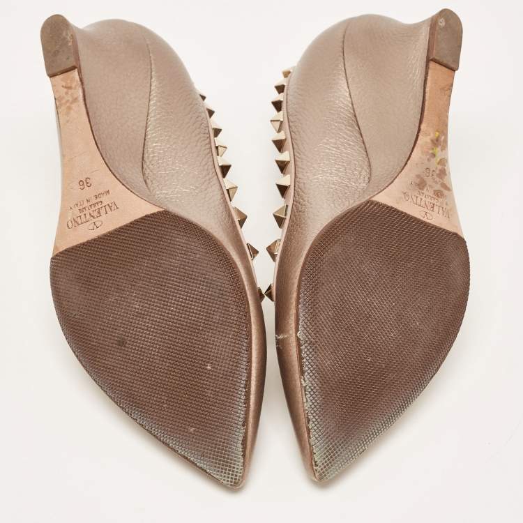 Pre Owned Valentino Metallic Leather Rockstud Pointed Toe Pumps Size 36