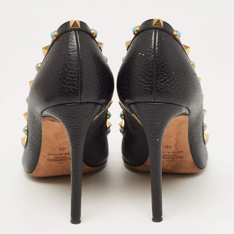 Pre Owned Valentino Black Leather Rolling Rockstud Pumps Size 40
