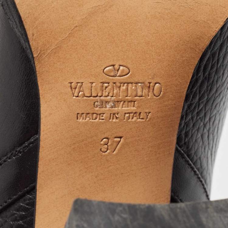Pre Owned Valentino Black Leather Rockstud Ankle Boots Size 37