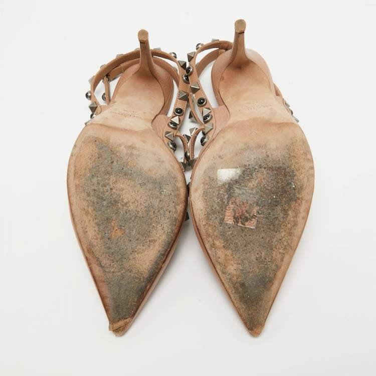 Pre Owned Valentino Beige Leather Rockstud Pumps Size 37.5