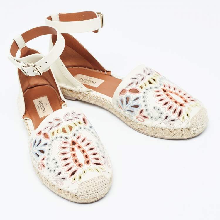 Pre Owned Valentino Cream  Embroidered Leather Ankle Strap Espadrille Flats Size 37