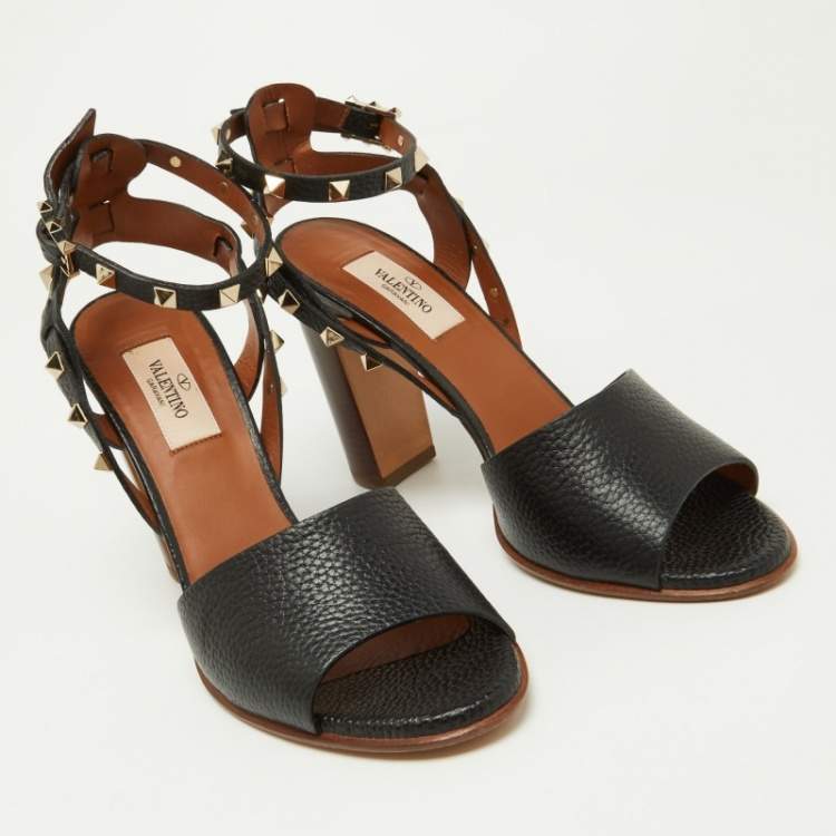 Pre Owned Valentino Black Leather Rockstud Ankle Strap Sandals Size 40
